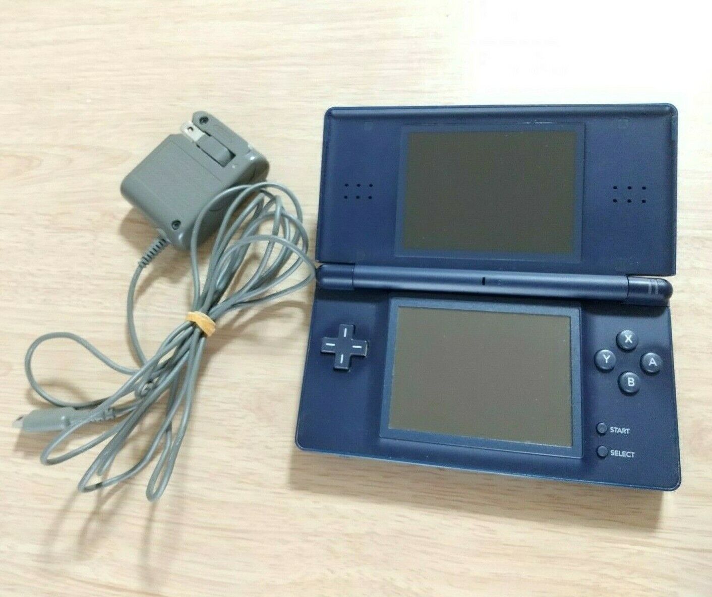 ニンテンドーDS Lite エナメルネイビー