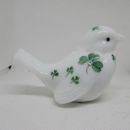 Fenton Milk Glass Shamrocks Hand Painted Bird Special Order 2005 W1369