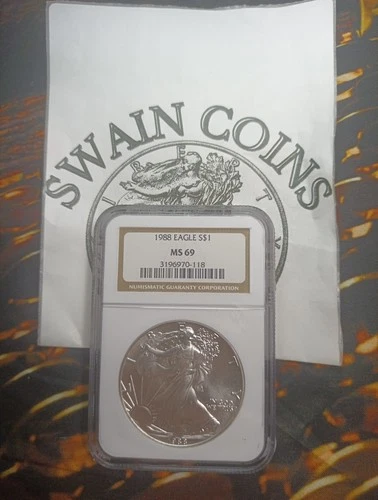 1988 1 oz American Silver Eagle NGC MS69 EH118