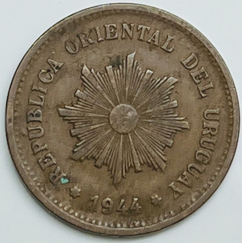 1944 Uruguay 5 Centesimos KM# 21a Circulated Condition
