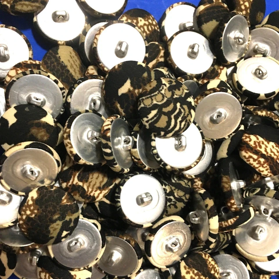24 Fabric Covered Button Metal Buttons 24mm 1" Mixed Animal Print  12 pcs    B23 - Image 3 of 4