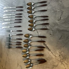 27 Ekco Eterna Canoe Muffin Forged Stainless Japan Flatware