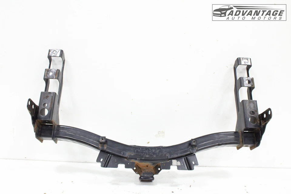 Chevrolet Silverado 1500 LD 2019 parachoques trasero remolque remolque barra de enganche OEM Foto 2 de 4