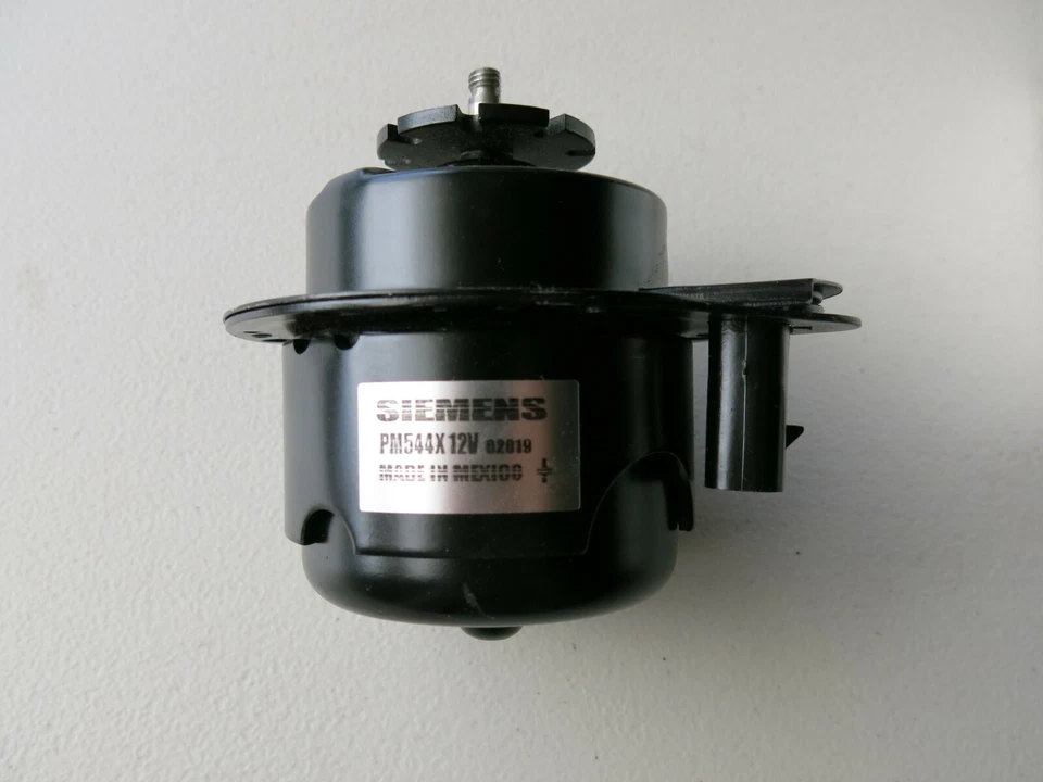 Motor ventilador de refrigeración Siemens PM544 para Buick Chevrolet Olds Pontiac 97-05 Foto 2 de 4