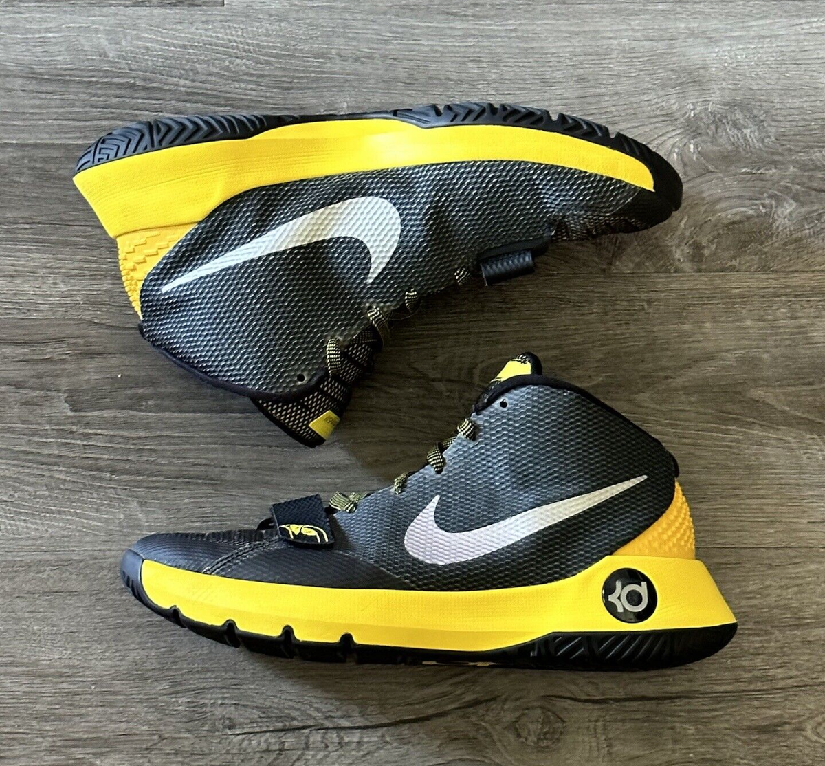 KD バスケットボールシューズ ブラック/イエロー Nike KD Trey 5 III Black Yellow Mens Basketball Shoes 749377-007