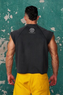 YOUNGLA (SOLD OUT) - 5069 - GOLDS GYM VINTAGE CUT OFFS