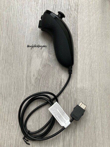 Mando nunchuk negro original Nintendo wii oficial como nuevo