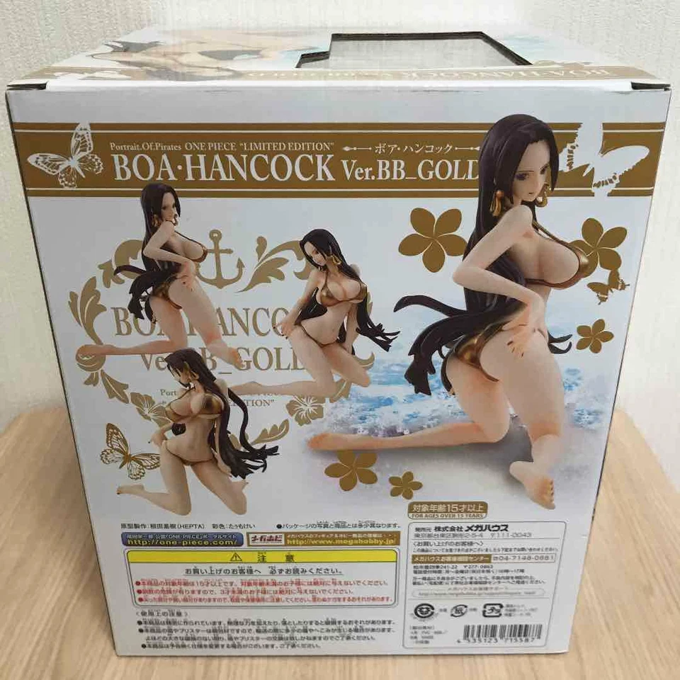 Figura Boa Hancock Ver.BB GOLD Retrato.De.Piratas Una Pieza Megacasa LIMITADA Foto 3 de 4