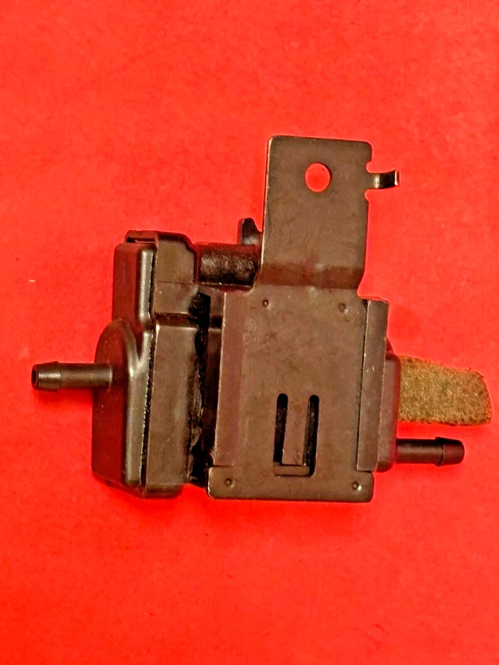 Solenoide de control de válvula de recirculación de gases de escape (EGR) VIN: Z VS23 para Chevy GMC Foto 3 de 4