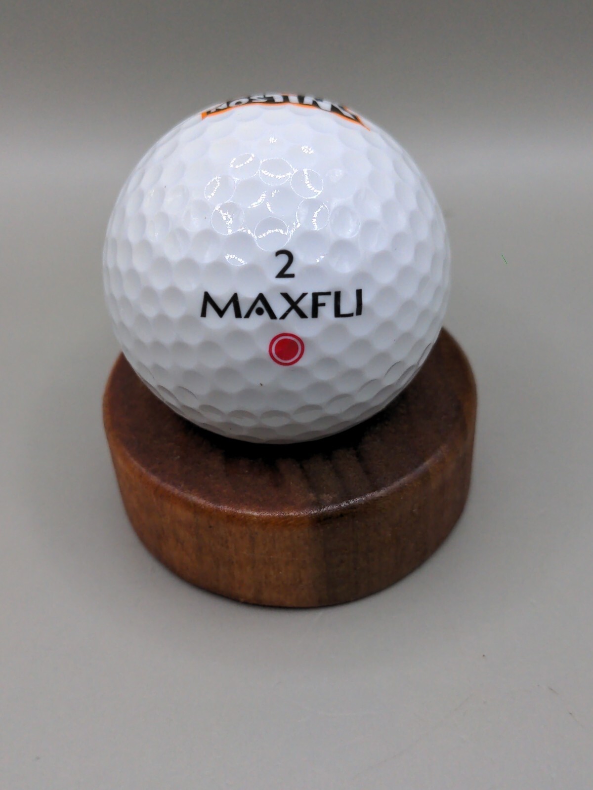 Wilson Logo Golf Ball Maxfli Collectors Display Ball Electrical Products