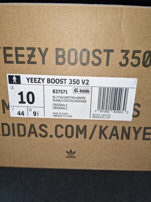 yeezy boost 350 v2 blue tint box adidas Pre-Owned BOOST foam rounds out the pairs design Yeezy Boost 350 v2 Blue