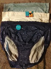 Lot Of 3 Vanity Fair Women's Flattering Lace Hicut Panties Nylon- Size 10