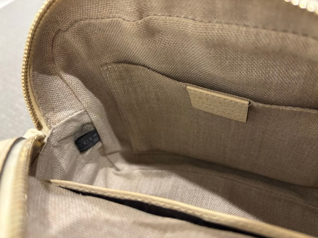 GUCCI GG Pattern Shoulder Bag White — image 8