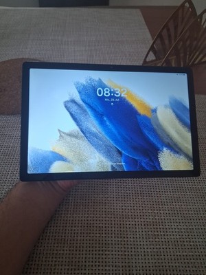 Samsung Galaxy Tab A8 10,5 Zoll Wi Fi 32GB Grau mit Schutzhülle OVP
