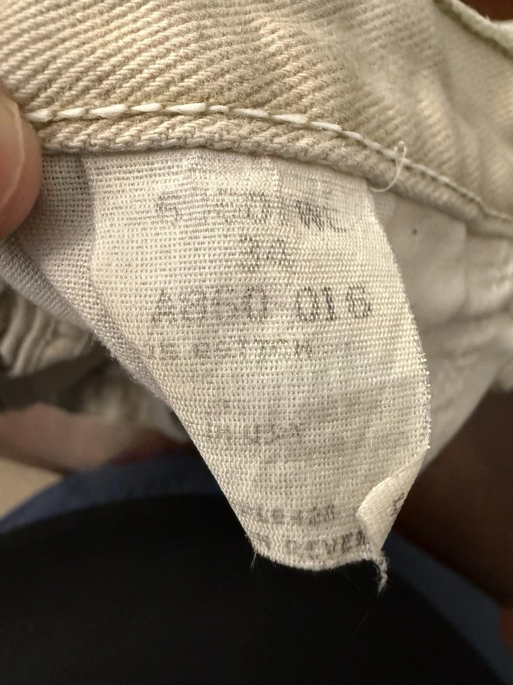 Pantalones Cortos Denim Vintage Wrangler EE. UU. Beige 34 Calce Regular Años 90 Ropa de Trabajo Foto 3 de 4
