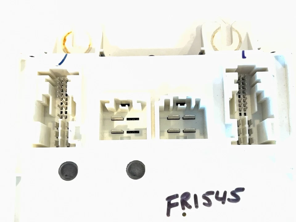 Módulo de control de carrocería, BCM, 2015 Ram 1500 2500 3500 68228904AD requiere reprogramación Foto 2 de 4