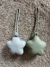Moonki Star shaped Pacifier holder