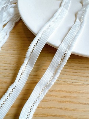 15 yds white tiny pom pom stretchy trim for holiday decorations