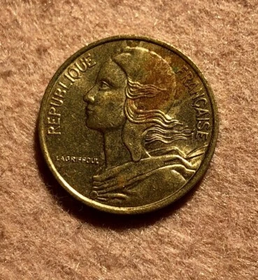 France - 1987 - pièce 5 centimes Marianne Cupro-aluminium - Photo 1/2