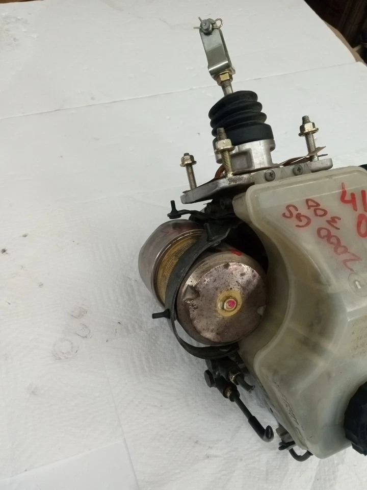 Conjunto de cilindro maestro módulo ABS refuerzo de freno Lexus GS300 GS400 2000-2005 01 Foto 2 de 4