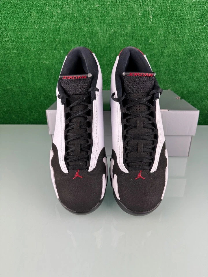 Talla 10.5 - Air Jordan 14 Retro 2024 Puntera Negra (¡LIMPIO!) Foto 4 de 4