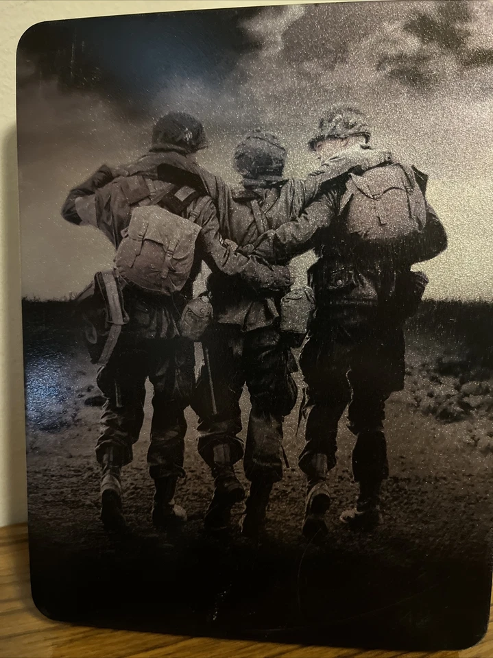 Band Of Brothers In Metal Case (DVD, 2002, 6-Disc Set) HBO Vintage Tom Hanks - Image 2 of 4