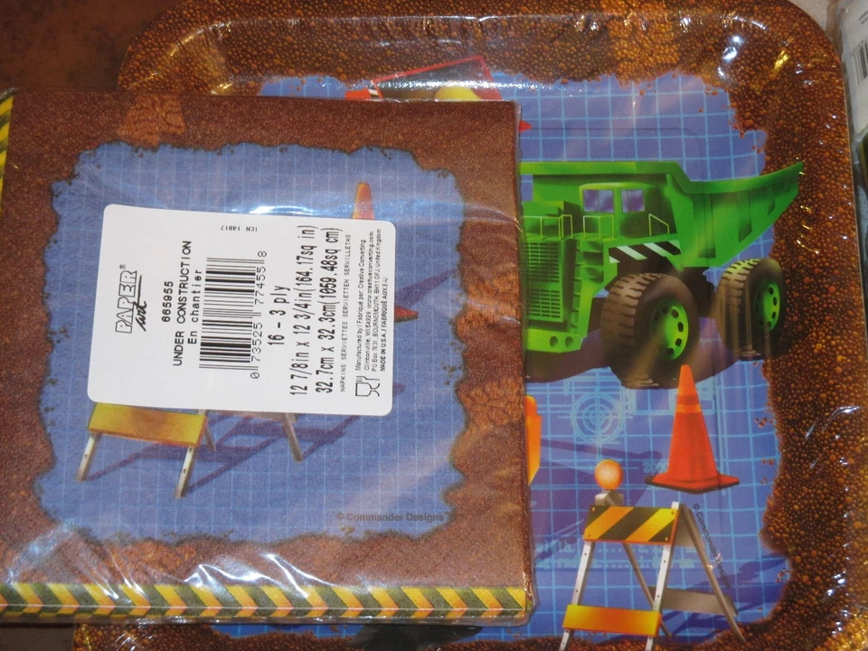 Boys UNDER CONSTRUCTION Birthday PARTY Set TRUCKS Backhoe BANNER 16 PLATES, CUPS - Image 4 of 4