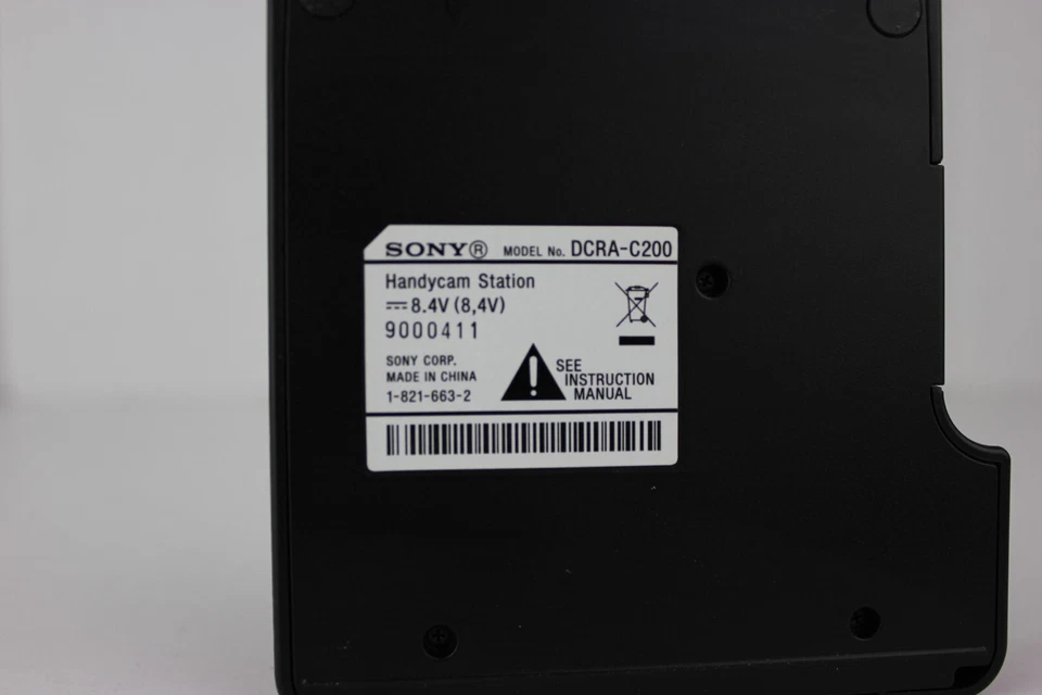 SOLO BASE SONY DCRA-C200 Handycam Station para DC-SR55 SR65 SR75 SR85 Foto 4 de 4