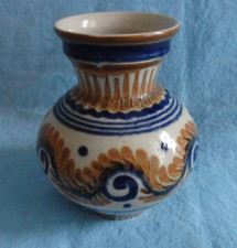 VEB Lausitzer Keramikwerk, 1 Vase,  ca. 1 Liter, handbemalt, Beige/Ocker/Blau