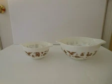 PYREX - Brown Print on White EARLY AMERICAN Cinderella Mixing Bowl Set 441, 443
