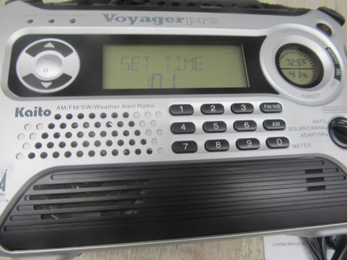 New KA600 Voyager Pro Solar Weather Alert Multiband Radio NEW FREE FAST SHIPPING - Picture 4 of 12