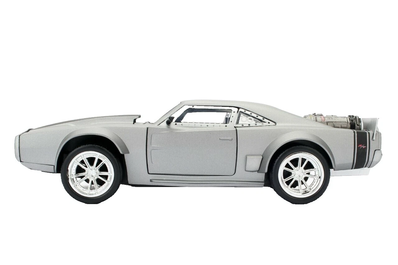 Jada Toys 1:24 Plastic Diecast & Toy Vehicles