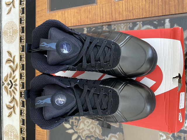 black bakin boots