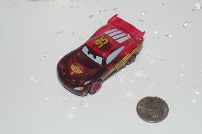 Disney Pixar Cars Color Changers Lightning Mcqueen 2 In 1 Red To Dark Black Ebay