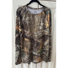 Realtree Edge Camo Long Sleeve Hunting T-Shirt Mens Medium 38-40 EUC
