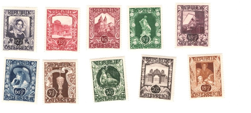 AUSTRIA 10 ASSORTED STAMPS FROM THE 1940S