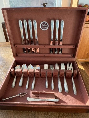 Towle Madeira Sterling Silver Flatware Set - 29 Piece + Naken's Box