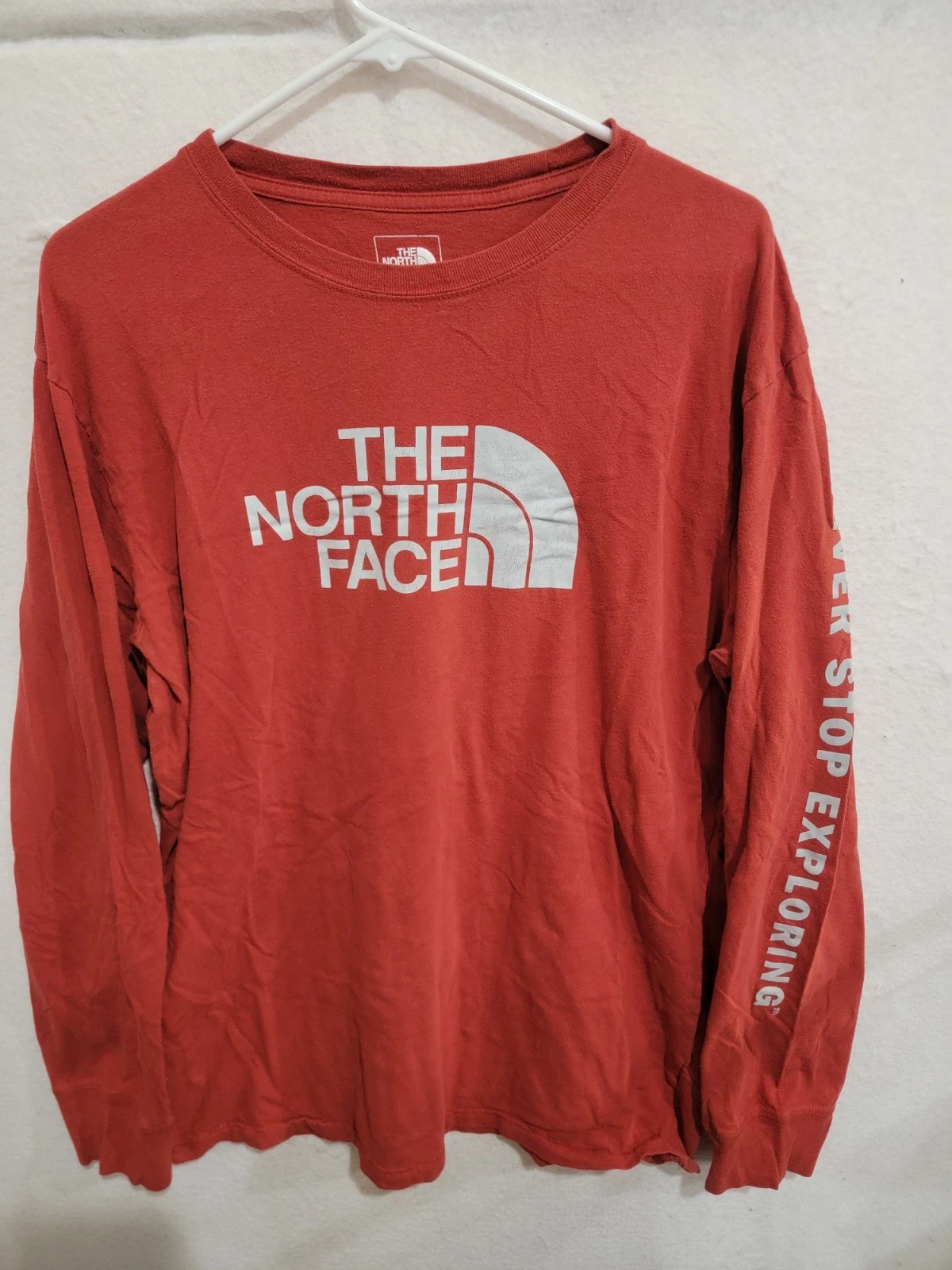 The North Face Men’s Large Long Sleeve Graphic T-Shirt Red Never Stop Exploring