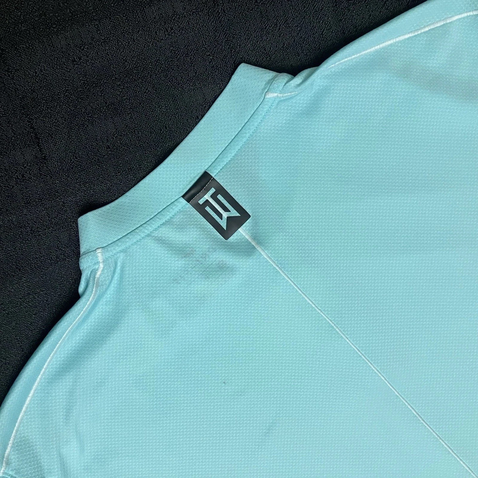Nike Golf Tiger Woods Vapor Dry Mock Blade Collar Polo BV9219 434 Aqua Blue Sz M