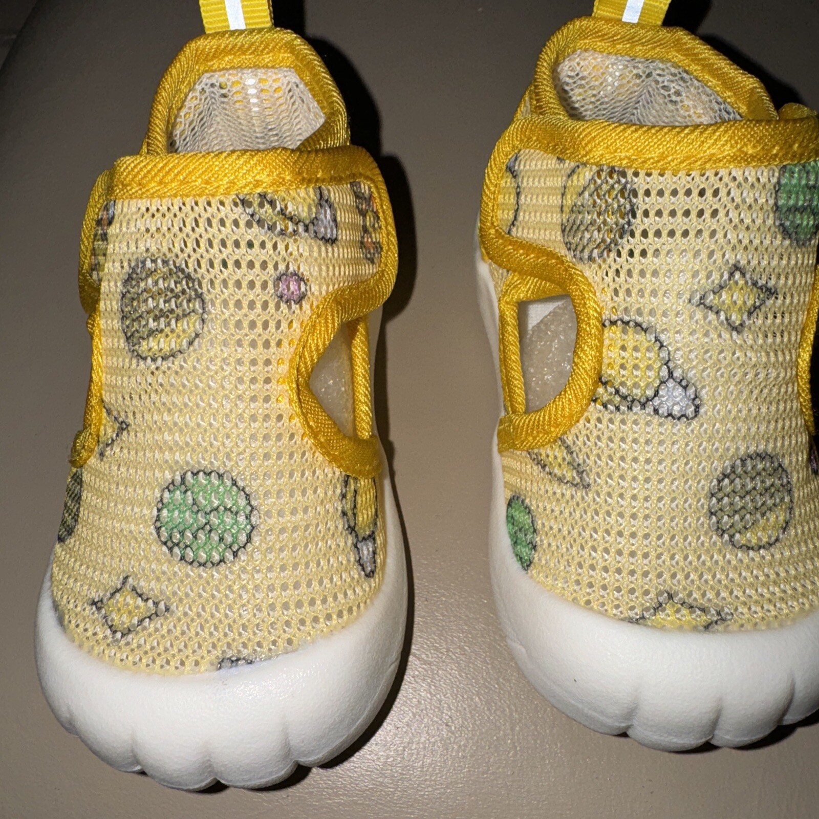 SAOLA Scarpe antiscivolo suola gomma morbida neonata bambina taglia 16 nuove