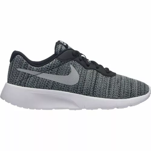 nike tanjun size 3.5