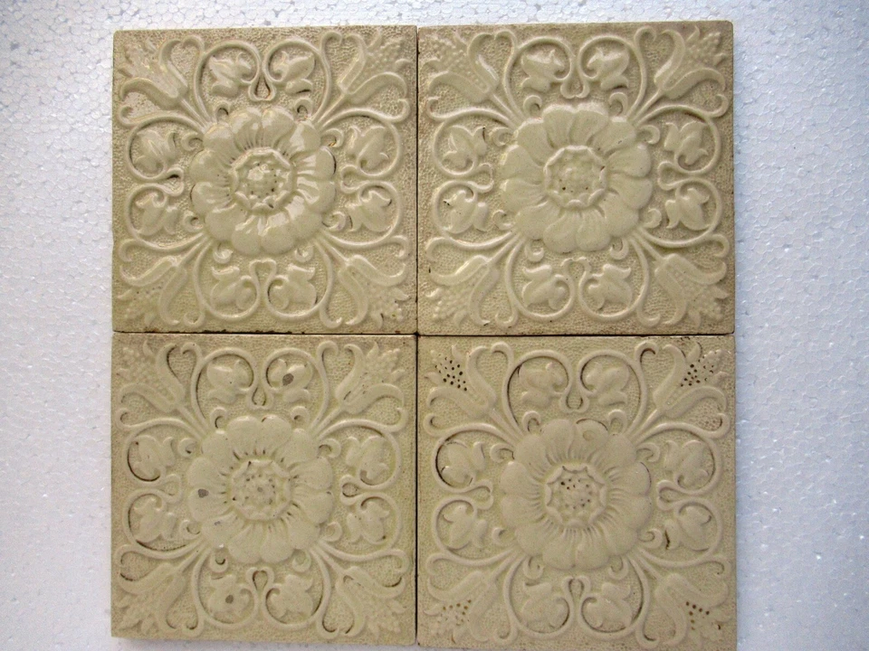 Azulejo antiguo Minton'S China funciona en stock en Trent Inglaterra floral en relieve 4 piezas "3 Foto 2 de 4