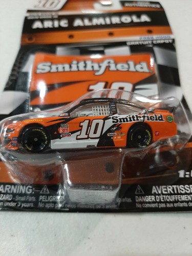 Aric Almirola #10 NASCAR Authentics 2019 Wave 10 1:64 Diecast Throwback - Picture 2 of 5