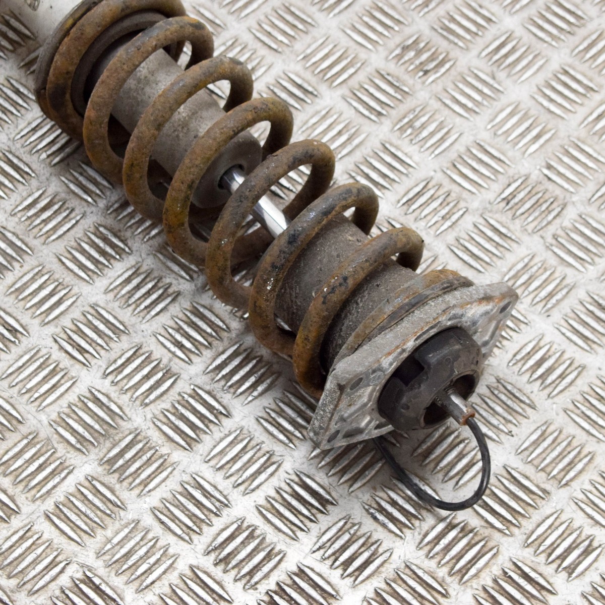 floow様 MASERATI GRAN TURISMO Rear Left Shock Absorber 246271 4.7Petrol