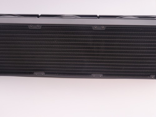 ARCTIC Liquid Freezer II 420 - CPU AIO Water Cooler Compatible with Intel & AMD - Picture 7 of 8