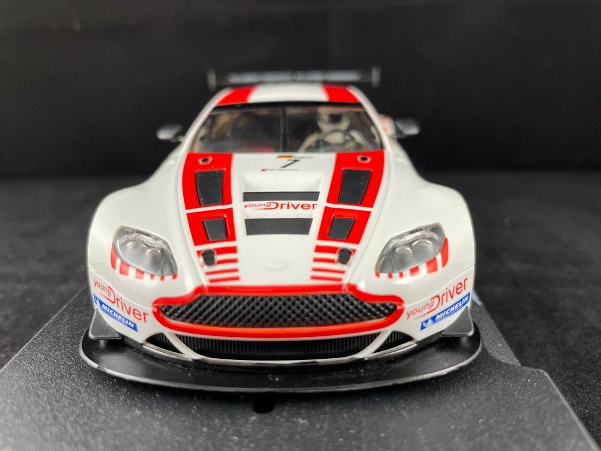 NSR 1/32 アストンマーティン　ASTON MARTIN NSR 1/32 アストンマーティン ASTON MARTIN