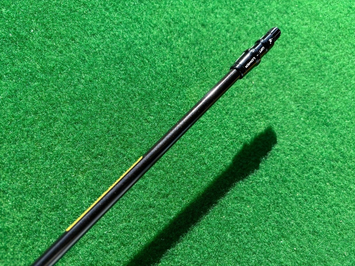 Adaptateur Taylormade Tour AD CQ 5 arbre conducteur graphite flexible