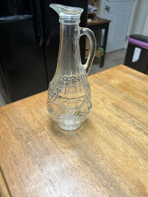 Vintage 1979 Mogen David Concord Wine Decanter Pressed Glass No Lid