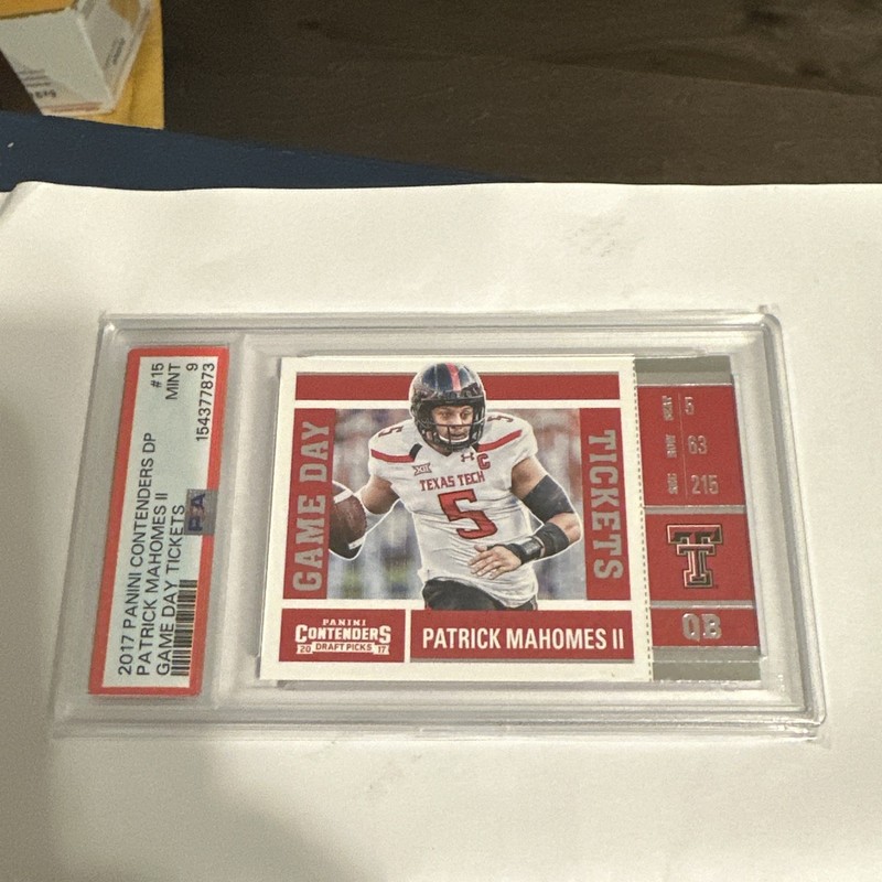 Patrick Mahomes II  2017 Panini Contenders Draft Picks Game Day Ticket #15 PSA 9