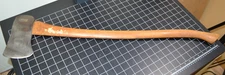 VAUGHAN - SUB-ZERO - 3 1/2# - SINGLE BIT HOLLOW GROUND AXE WITH ORIGINAL HANDLE